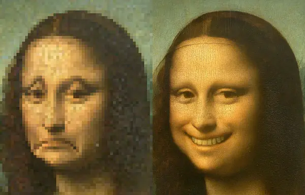 Two images of Mona Lisa side by side, one with her smiling in high resolution, the other with her frowning and in low resolution.